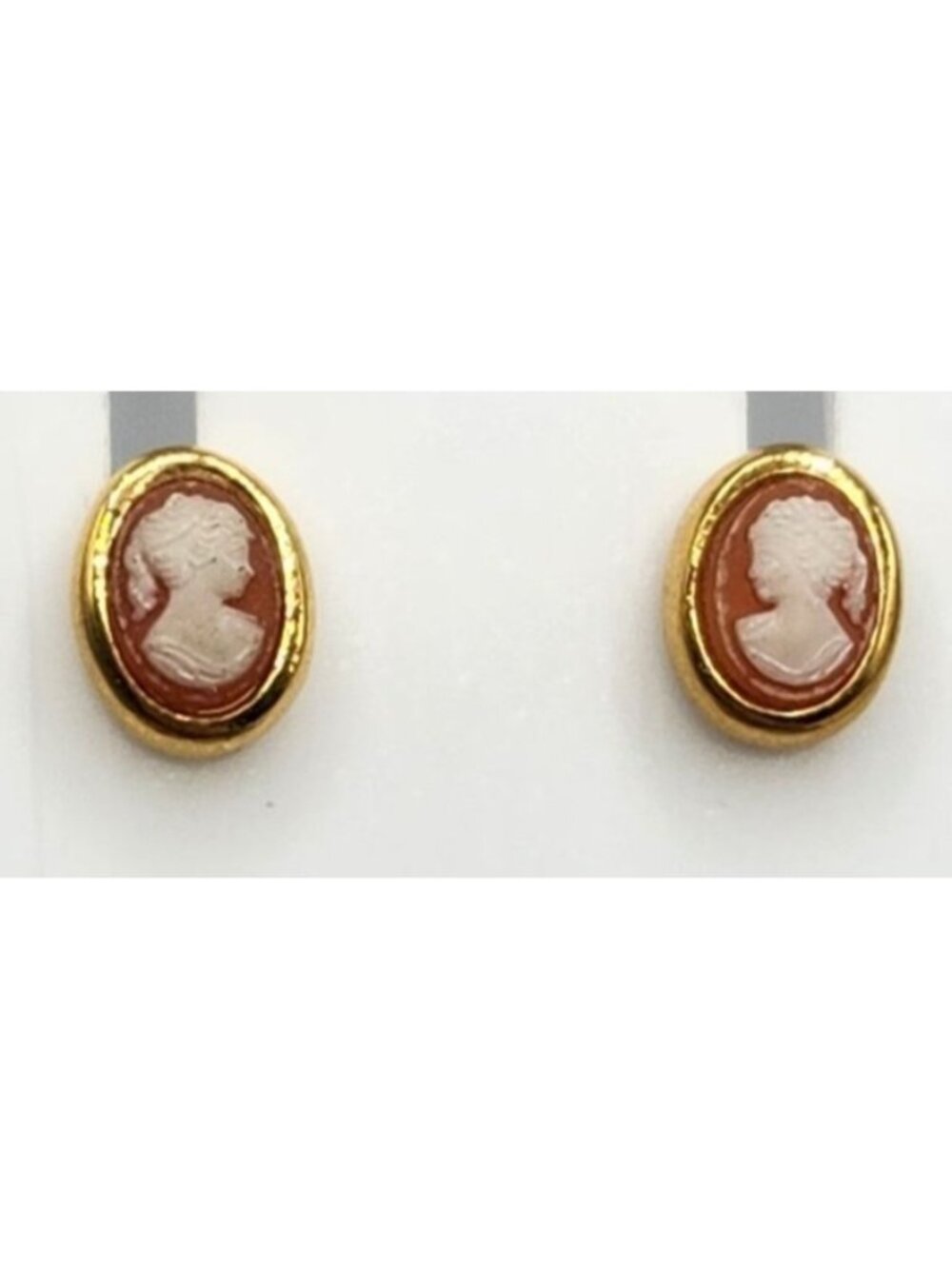 Vintage Trifari Gold-Tone Oval Cameo Earrings Classic